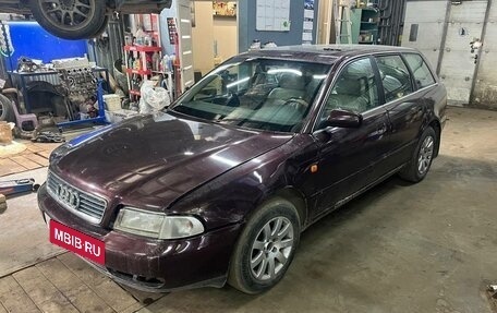 Audi A4, 1996 год, 410 000 рублей, 9 фотография