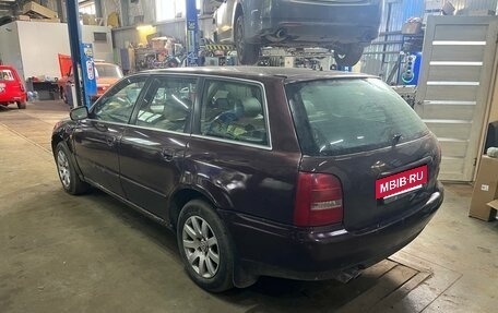 Audi A4, 1996 год, 410 000 рублей, 10 фотография