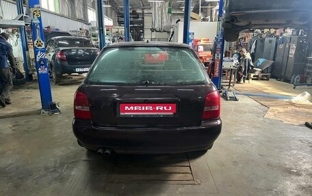 Audi A4, 1996 год, 410 000 рублей, 8 фотография