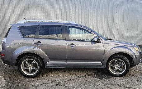 Mitsubishi Outlander III рестайлинг 3, 2008 год, 1 050 000 рублей, 3 фотография