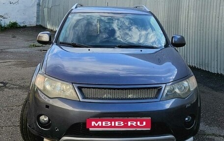 Mitsubishi Outlander III рестайлинг 3, 2008 год, 1 050 000 рублей, 14 фотография