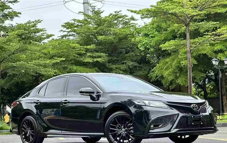 Toyota Camry, 2022 год, 2 350 787 рублей, 3 фотография