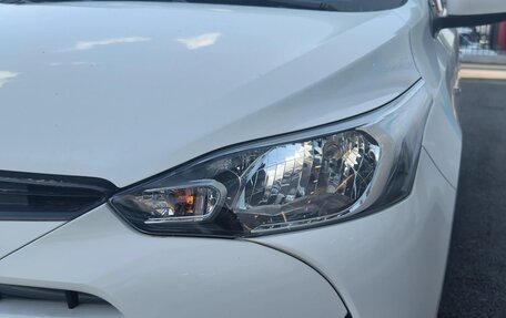 Toyota Yaris XP150 рестайлинг, 2021 год, 1 300 000 рублей, 2 фотография