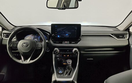 Toyota RAV4, 2025 год, 5 590 000 рублей, 14 фотография