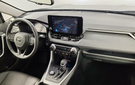 Toyota RAV4, 2025 год, 5 590 000 рублей, 11 фотография
