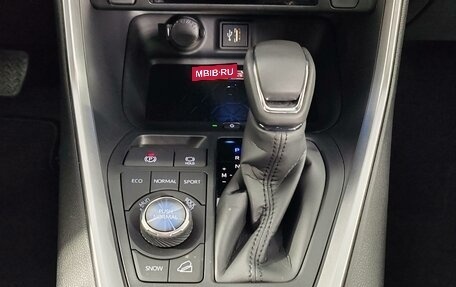 Toyota RAV4, 2025 год, 5 590 000 рублей, 23 фотография