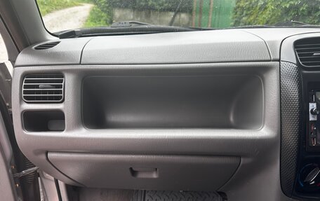 Mazda Demio III (DE), 2001 год, 340 000 рублей, 10 фотография