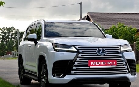 Lexus LX, 2022 год, 14 450 000 рублей, 5 фотография