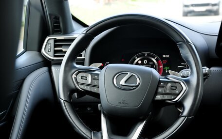 Lexus LX, 2022 год, 14 450 000 рублей, 9 фотография