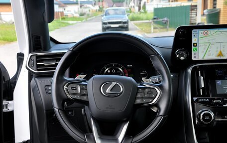Lexus LX, 2022 год, 14 450 000 рублей, 8 фотография