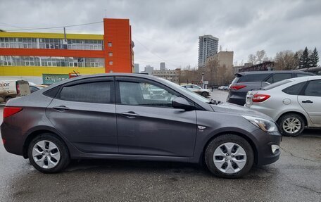 Hyundai Solaris II рестайлинг, 2016 год, 870 000 рублей, 2 фотография