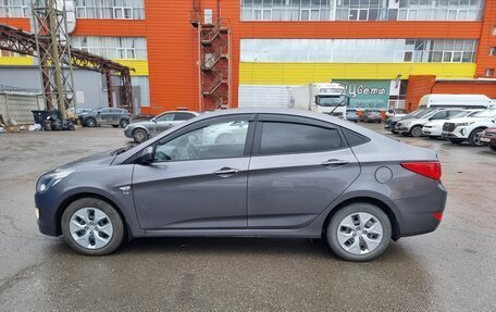 Hyundai Solaris II рестайлинг, 2016 год, 870 000 рублей, 3 фотография