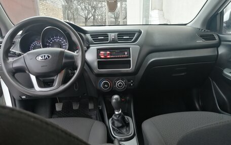 KIA Rio III рестайлинг, 2014 год, 850 000 рублей, 7 фотография