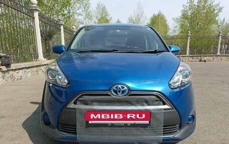 Toyota Sienta II, 2017 год, 1 410 000 рублей, 6 фотография
