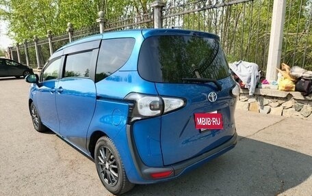 Toyota Sienta II, 2017 год, 1 410 000 рублей, 2 фотография