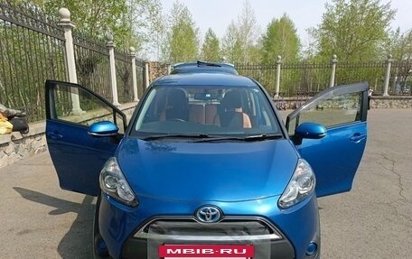 Toyota Sienta II, 2017 год, 1 410 000 рублей, 7 фотография