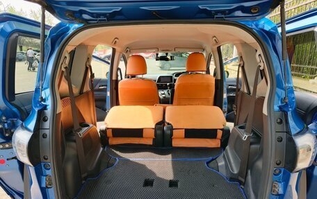 Toyota Sienta II, 2017 год, 1 410 000 рублей, 16 фотография