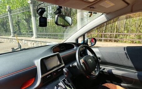 Toyota Sienta II, 2017 год, 1 410 000 рублей, 26 фотография