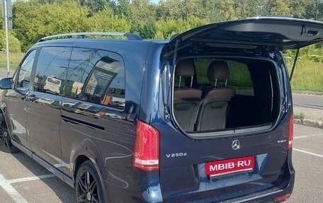 Mercedes-Benz V-Класс, 2020 год, 6 200 000 рублей, 12 фотография