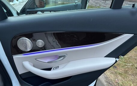 Mercedes-Benz E-Класс, 2022 год, 5 490 000 рублей, 11 фотография