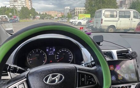 Hyundai Solaris II рестайлинг, 2015 год, 550 000 рублей, 6 фотография