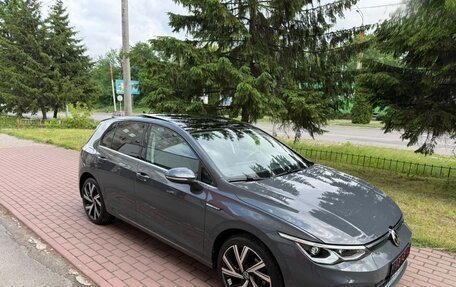 Volkswagen Golf VIII, 2022 год, 1 950 000 рублей, 6 фотография