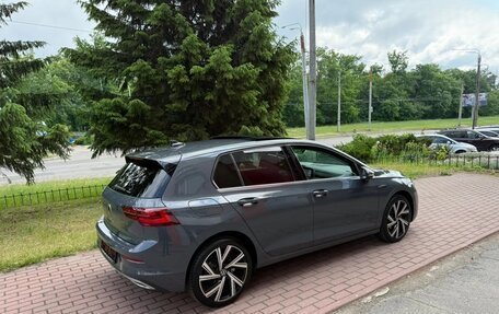 Volkswagen Golf VIII, 2022 год, 1 950 000 рублей, 8 фотография