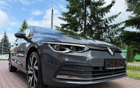 Volkswagen Golf VIII, 2022 год, 1 950 000 рублей, 10 фотография