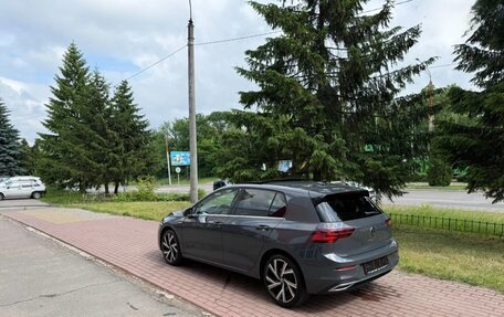 Volkswagen Golf VIII, 2022 год, 1 950 000 рублей, 14 фотография