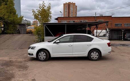 Skoda Octavia, 2018 год, 1 050 000 рублей, 4 фотография