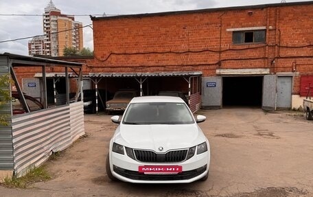 Skoda Octavia, 2018 год, 1 050 000 рублей, 2 фотография
