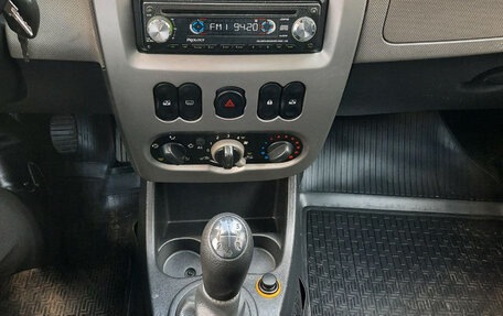 Renault Logan I, 2010 год, 550 000 рублей, 13 фотография