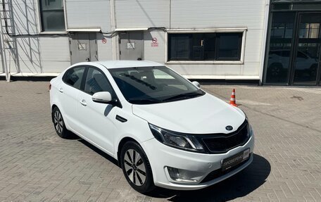 KIA Rio III рестайлинг, 2013 год, 900 000 рублей, 3 фотография