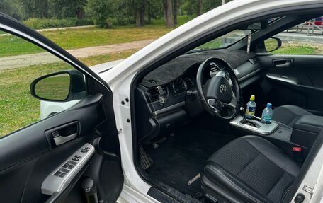 Toyota Camry, 2014 год, 2 000 000 рублей, 7 фотография