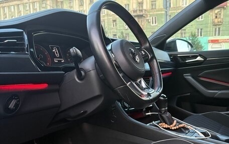 Volkswagen Jetta VII, 2019 год, 2 300 000 рублей, 24 фотография