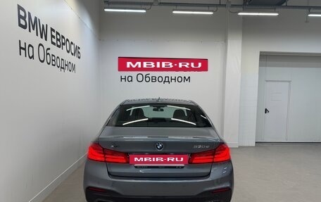 BMW 5 серия, 2019 год, 4 490 000 рублей, 4 фотография