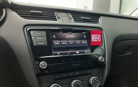 Skoda Octavia, 2020 год, 1 620 000 рублей, 10 фотография