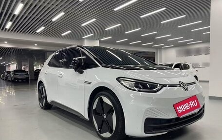 Volkswagen ID.3 I, 2022 год, 1 815 000 рублей, 3 фотография