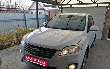 Toyota RAV4, 2010 год, 1 330 000 рублей, 2 фотография