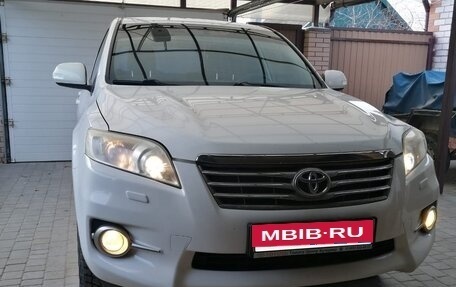 Toyota RAV4, 2010 год, 1 330 000 рублей, 6 фотография
