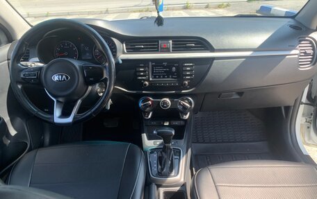 KIA Rio IV, 2019 год, 1 350 000 рублей, 10 фотография