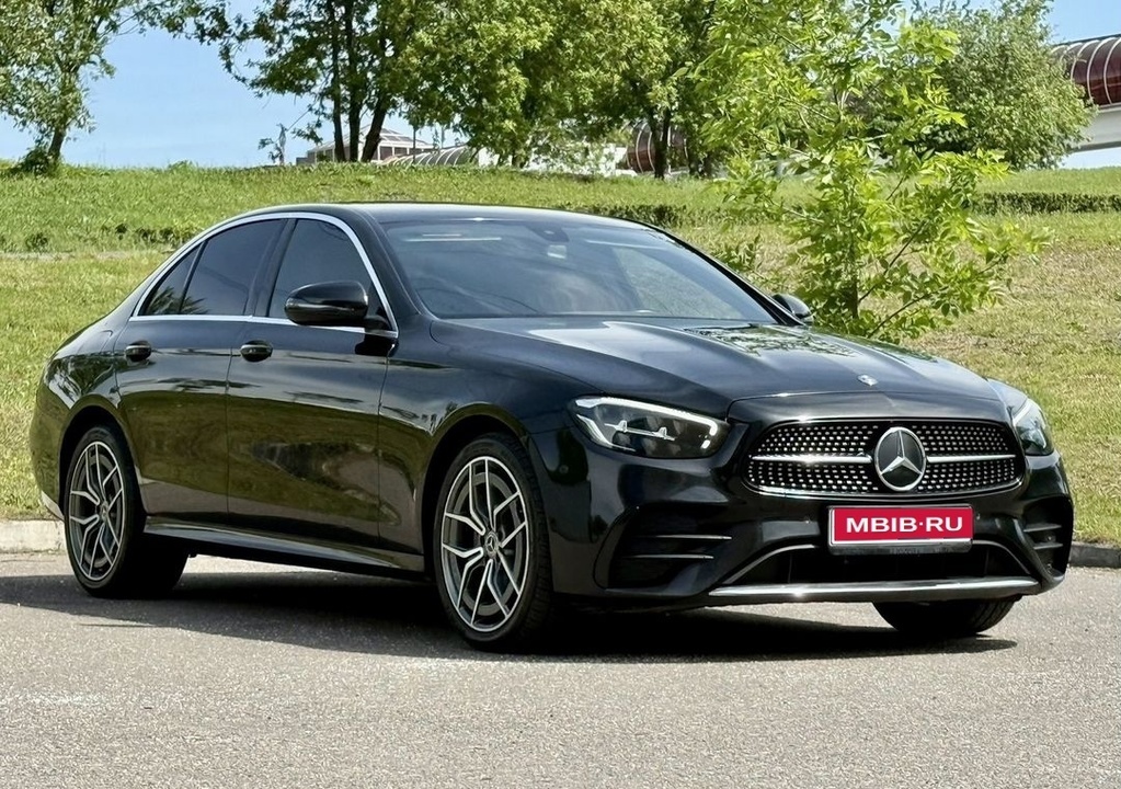 Mercedes-Benz E-Класс, 2020 год, 4 000 000 рублей, 10 фотография