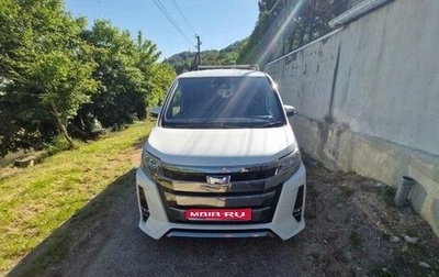 Toyota Noah III, 2019 год, 2 000 000 рублей, 1 фотография
