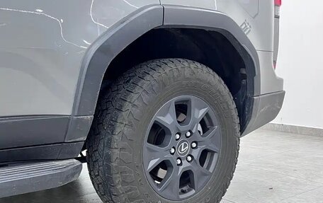 Lexus GX, 2024 год, 13 150 000 рублей, 19 фотография