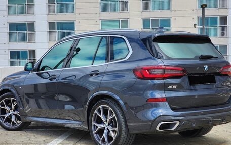 BMW X5, 2022 год, 7 330 000 рублей, 2 фотография