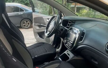 Renault Kaptur I рестайлинг, 2016 год, 1 500 000 рублей, 8 фотография