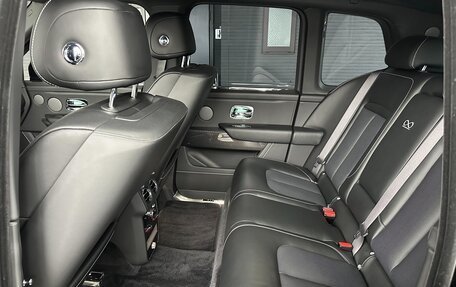 Rolls-Royce Cullinan, 2024 год, 51 500 000 рублей, 11 фотография