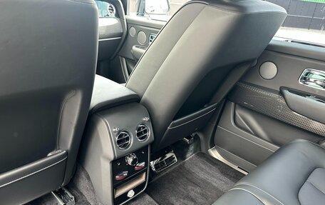 Rolls-Royce Cullinan, 2024 год, 51 500 000 рублей, 13 фотография