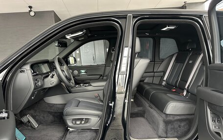 Rolls-Royce Cullinan, 2024 год, 51 500 000 рублей, 12 фотография