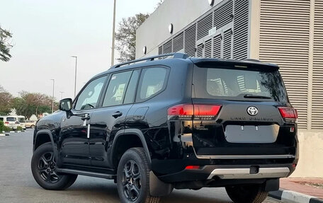 Toyota Land Cruiser, 2024 год, 14 249 333 рублей, 4 фотография